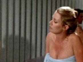 Lynda Stoner Nude Aznude