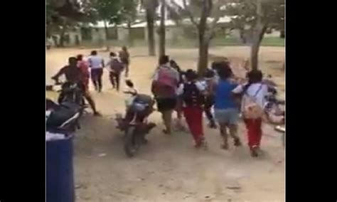 En Video Por Enfrentamiento Armado Suspenden Clases En Un Colegio De