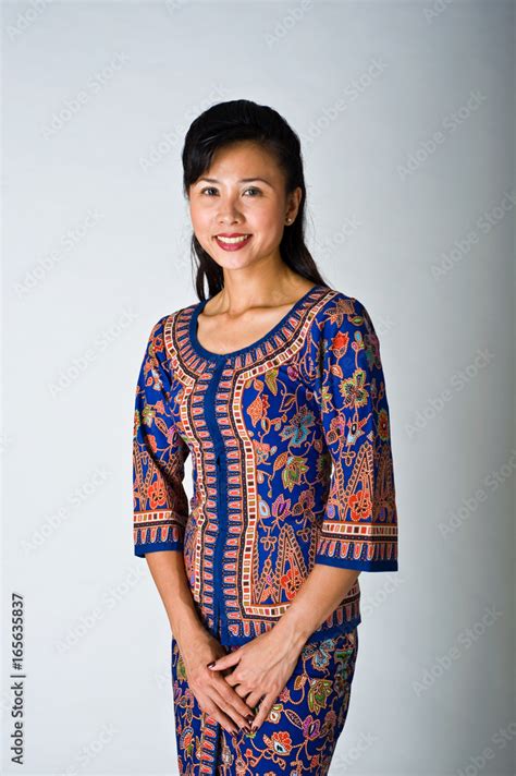 Beautiful Singapore Girl In Traditional Dress Stock Photo Adobe Stock