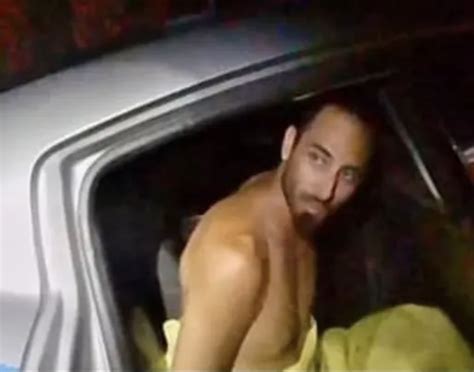 Naked Florida Man Arrested After Following Women On Beach While Masturbating STR UPGAYPORN