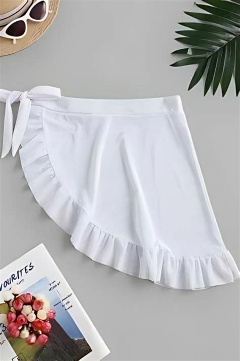 Özel Tasarım Bikini Mayo Üstüne Beyaz Şık Fırfırlı Plaj Pareo