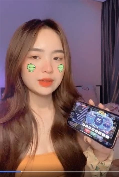 Lê Phương Anh gái xinh đang hot trên mạng là ai Netizen Việt Giải Trí