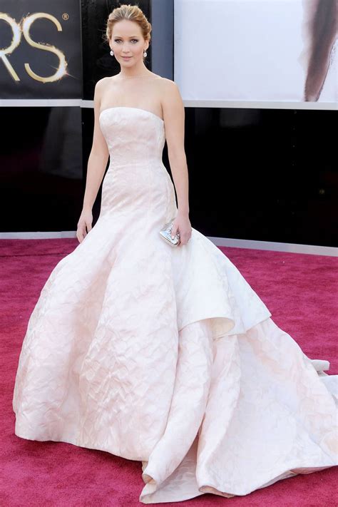 16 My Favorite Red Carpet Looks Ever Ideas Red Carpet Looks Oscar