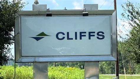 Workers debate Cleveland Cliffs and its new safety protocols 31