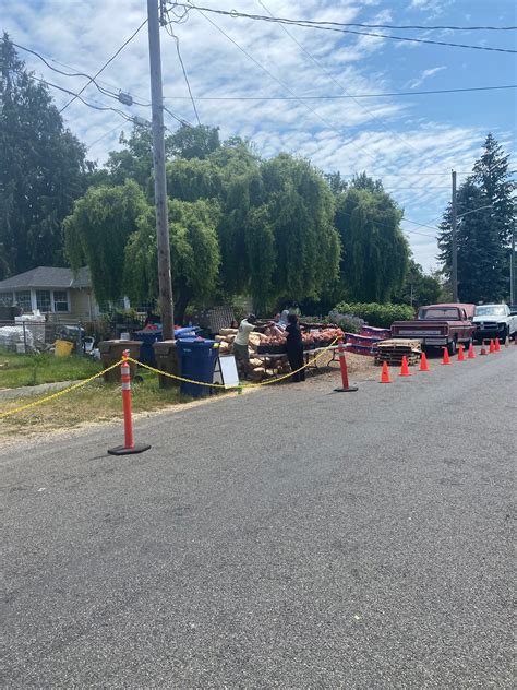 Food - Food Rescue. We’re ready. Apples, onions, potatoes, and cereal