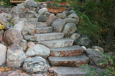 Glacial Ridge Cut Boulder Steps - Duro Rock Supply Co