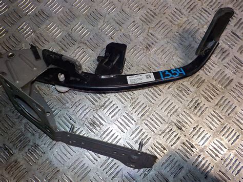 Как снять педаль тормоза на форд фокус 2 рестайлинг - 85 фото