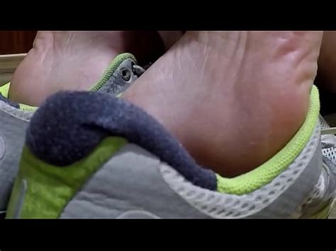 Sniff Her Smelly Sneakers And Worship Her Soles While She Worships A Cock XVIDEOS