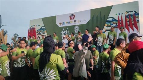 BREAKING NEWS Presiden Jokowi Buka Nusantara TNI Fun Run Di IKN Kaltim