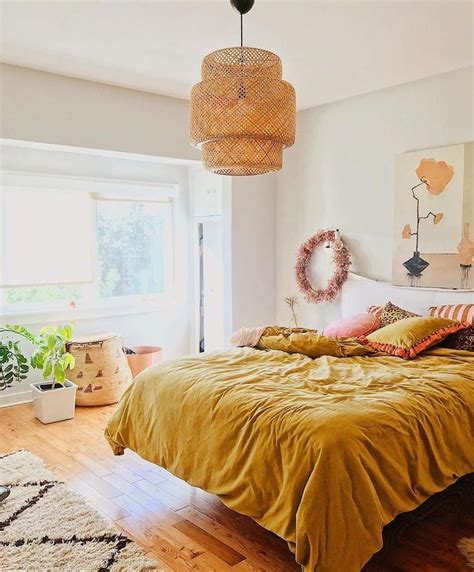 Such A Beautiful Boho Inspired Bedroom With Mustard Sheets Beds Home