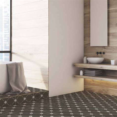 Lyndhurst Feature Tiles Western Distributors