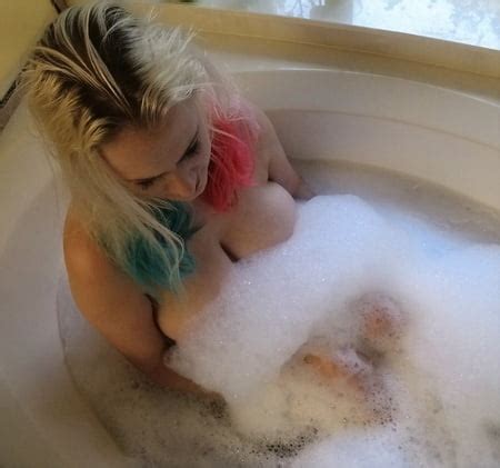 First Time Scared Non Nude 9 Pics XHamster