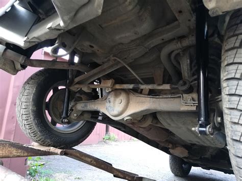 SP1174 Комплект передних тормозных колодок SANGSIN | Запчасти на DRIVE2