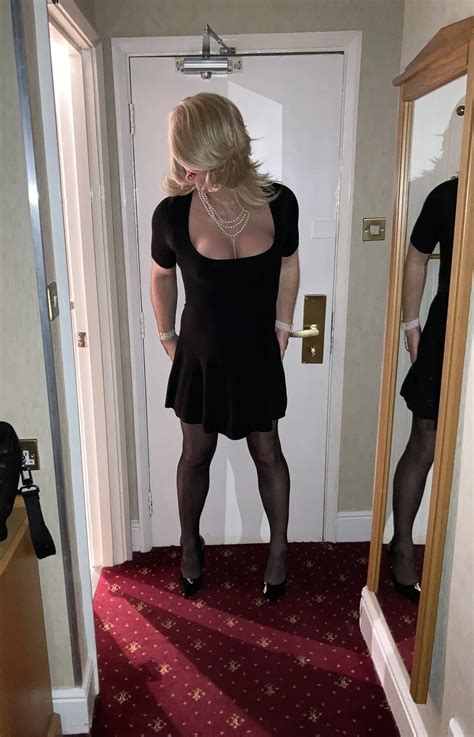 SuzieXX Hotel Slut 29 Nude Pics XHamster