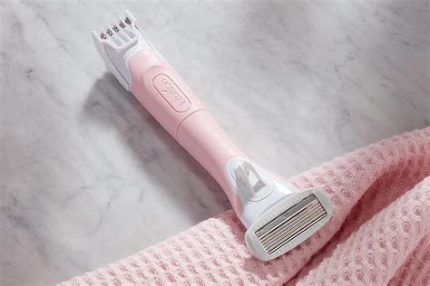 WILKINSON SWORD Intuition Complete Bikini Trimmer And Razor With 5 Blade Razor Women S