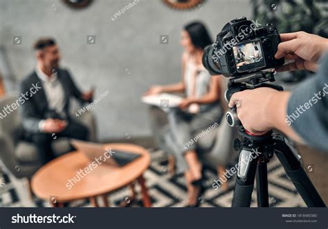 tv interview guest royalty  images stock  pictures