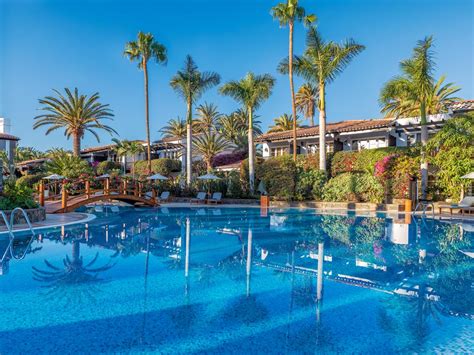 Top 10 Luxury Resorts & Hotels in Gran Canaria - Luxury Hotel Deals