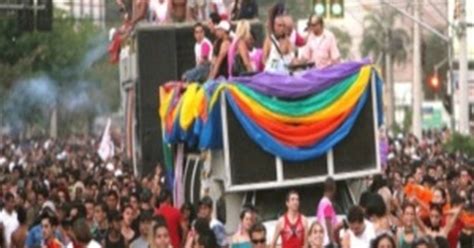 G Tr Nsito Em Goi Nia Sofre Altera Es Para A Parada Gay Segundo Amt Not Cias Em Goi S