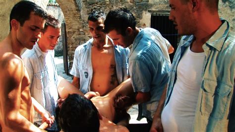 Prison Mecs Saison FILM COMPLET Video Porno Gay Menoboy