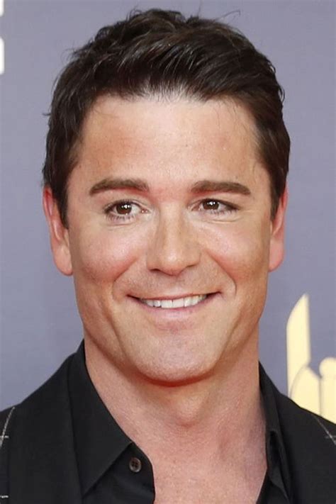 Yannick Bisson - Biografía, mejores películas, series, imágenes y