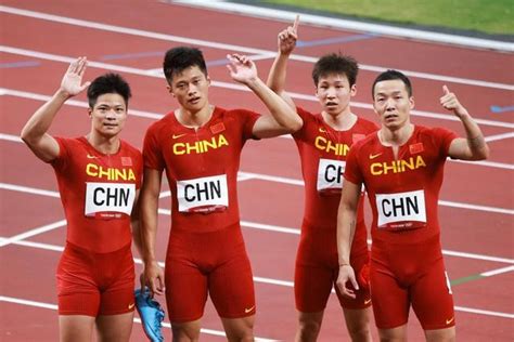 中国男队获东京奥运会4x100米接力第4名 平全国纪录、距领奖台一步之遥 中国日报网