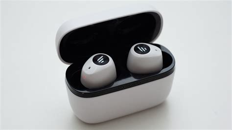 review edifier tws  true budget wireless earphones nasi lemak tech