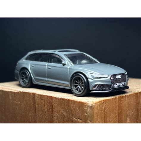 KentNgoShop Xe Mô Hình Hot Wheels Premium Audi RS Avant tỉ lệ đã qua sử dụng