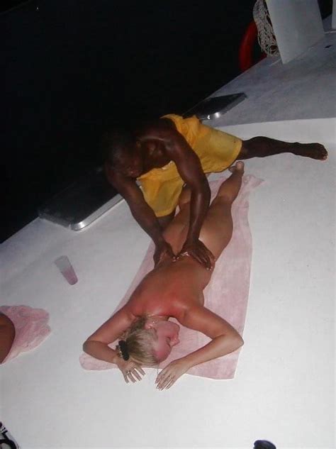 Beach Boat Hot Tub Shower Porn Pictures Xxx Photos Sex Images Page Pictoa