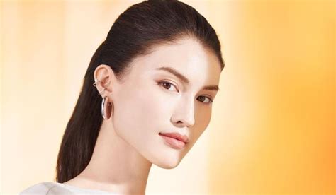 12 Hot Photos Of Sui He Which Will Make Your Day The Day Made