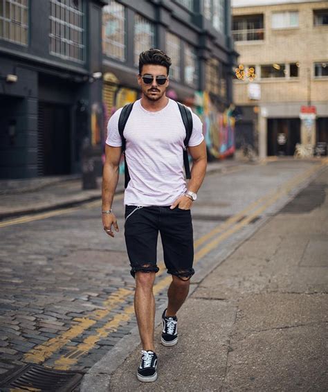 Look Masculino Bermuda E Tenis