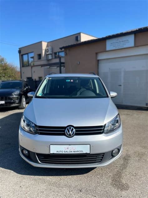 VW Touran 2 0 TDI 7 Sjedala 2014 God