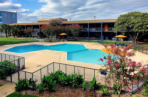 Centro Studio Homes | Apartments in Austin, TX