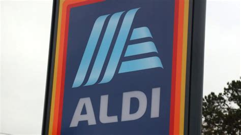 Major change for shoppers as Aldi announces August bank holiday opening