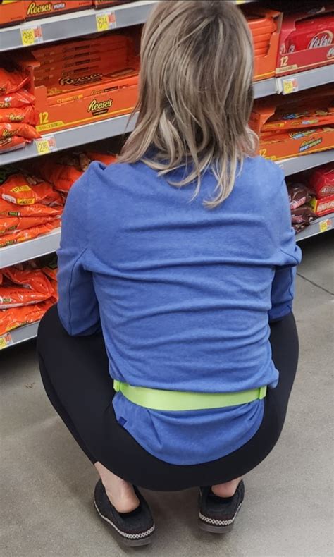 Blonde Stunner Round Fit Bubble Butt Spandex Leggings Yoga Pants Forum