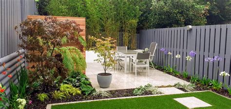sophisticated townhouse garden dublin  landart