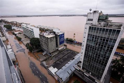 Caos No Rio Grande Do Sul As Chuvas Porto Alegre Teme Rompimento