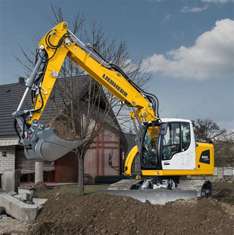 Liebherr R 920 Compact Litronic Excavator Specs 2019 2024 Diggers