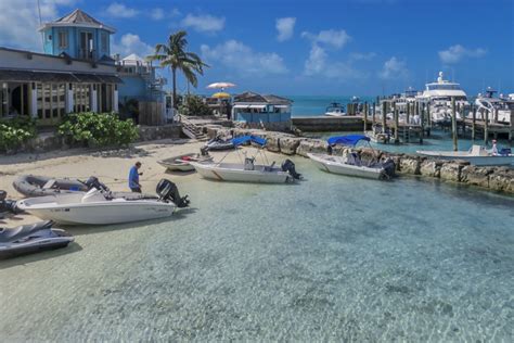 Why you must visit the Staniel Cay Yacht Club in the Bahamas