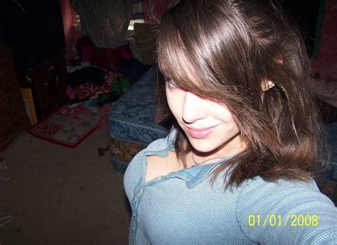 Pictures Of A Girl Next Door Showing Her Tits Porn Pictures XXX Photos Sex Images 3268877