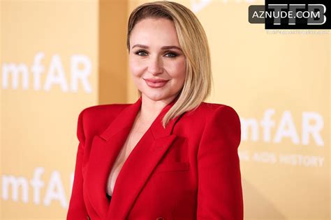 Hayden Panettiere Sexy Seen Showing Off Her Hot Cleavage At The Amfar Gala In Los Angeles Aznude