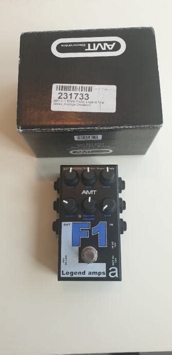 AMT F1 pedala/preamp