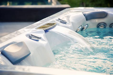 How To Maintain A Saltwater Hot Tub Pro Tips For Owners Hot Tub Maintenance