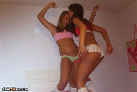 Home Pics 387 Nude Photos6006 38882 Porn Pic