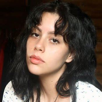 Sally Hunter Babe Page Watch This Adult Model On Freeones