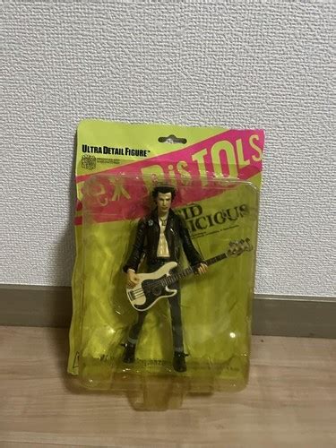 Sex Pistols Sid Vicious Ultra Detail Figure Rare Collectible Yellow Pink Pac Ebay