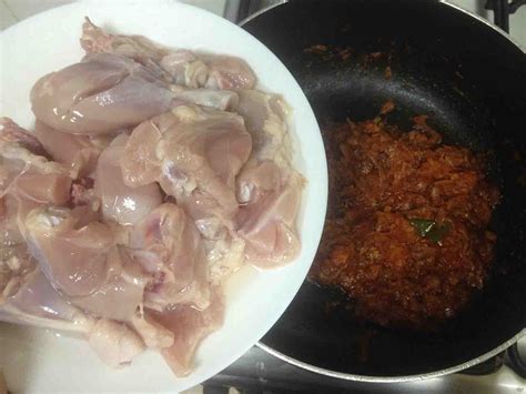 Spicy Chicken Curry Nadan Chicken Curry