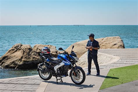 New Bajaj Pulsar Ns Naked Bike