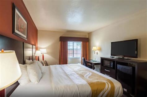 Cheap Hotels near SeaWorld in San Antonio - Book Quality Inn near SeaWorld