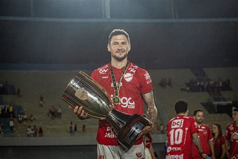 Ultimo Titulo Do Vila Nova - “O sentimento é inexplicável”, diz Pagnussat sobre título do Vila Nova