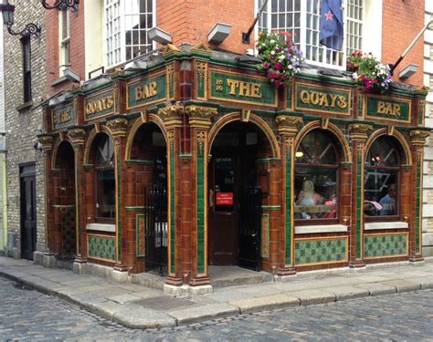 The Quays Irish Restaurant in Dublin | Victorian Architecture